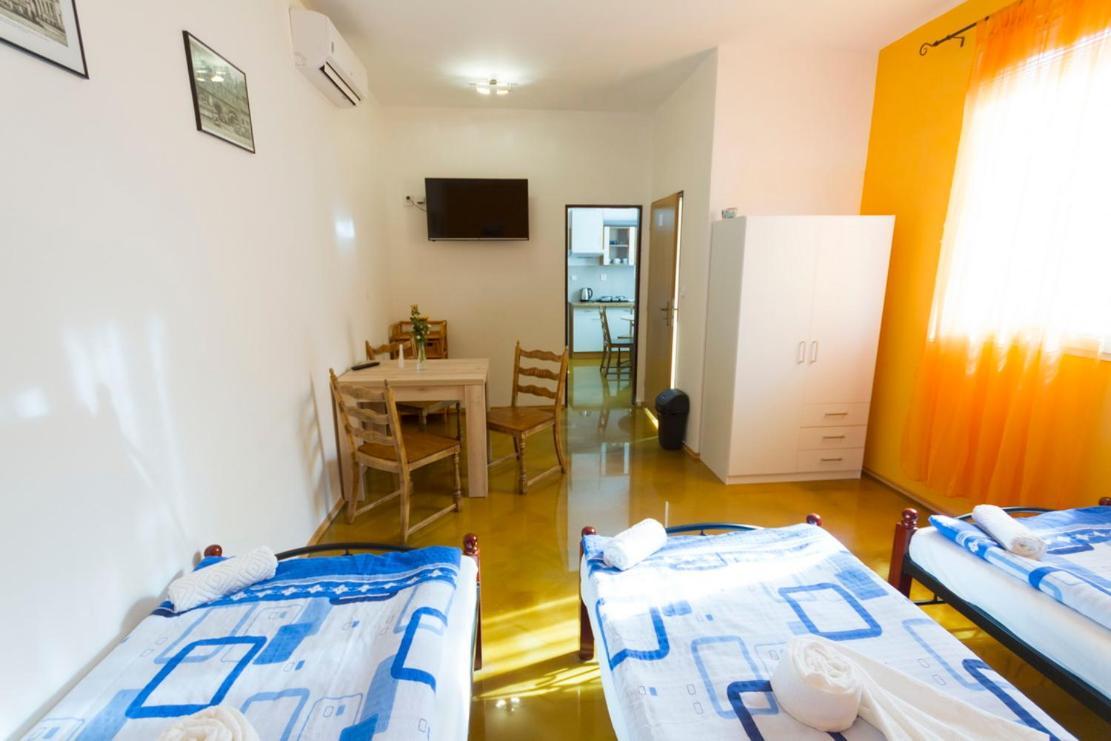 Apartmány Bowling Frýdlant Exterior foto